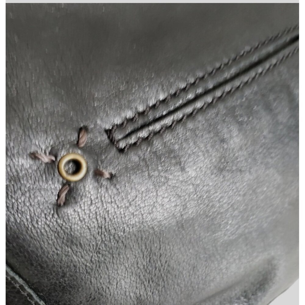 Vintage Y2K Black Leather Shoulder Bag With Brass Accents & Beaded Charm By The - Picture 5 of 10